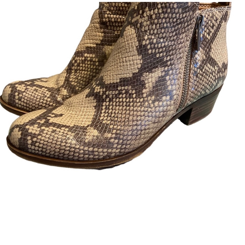 Lucky Brand Snake Leather Waterproof ankle block heel western boots 8 38